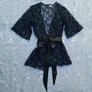 Dreamgirl lace robe